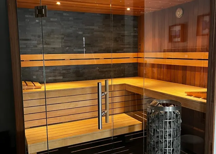 Bed and Breakfast Priscilla's Bed&wellness Αϊντχόφεν